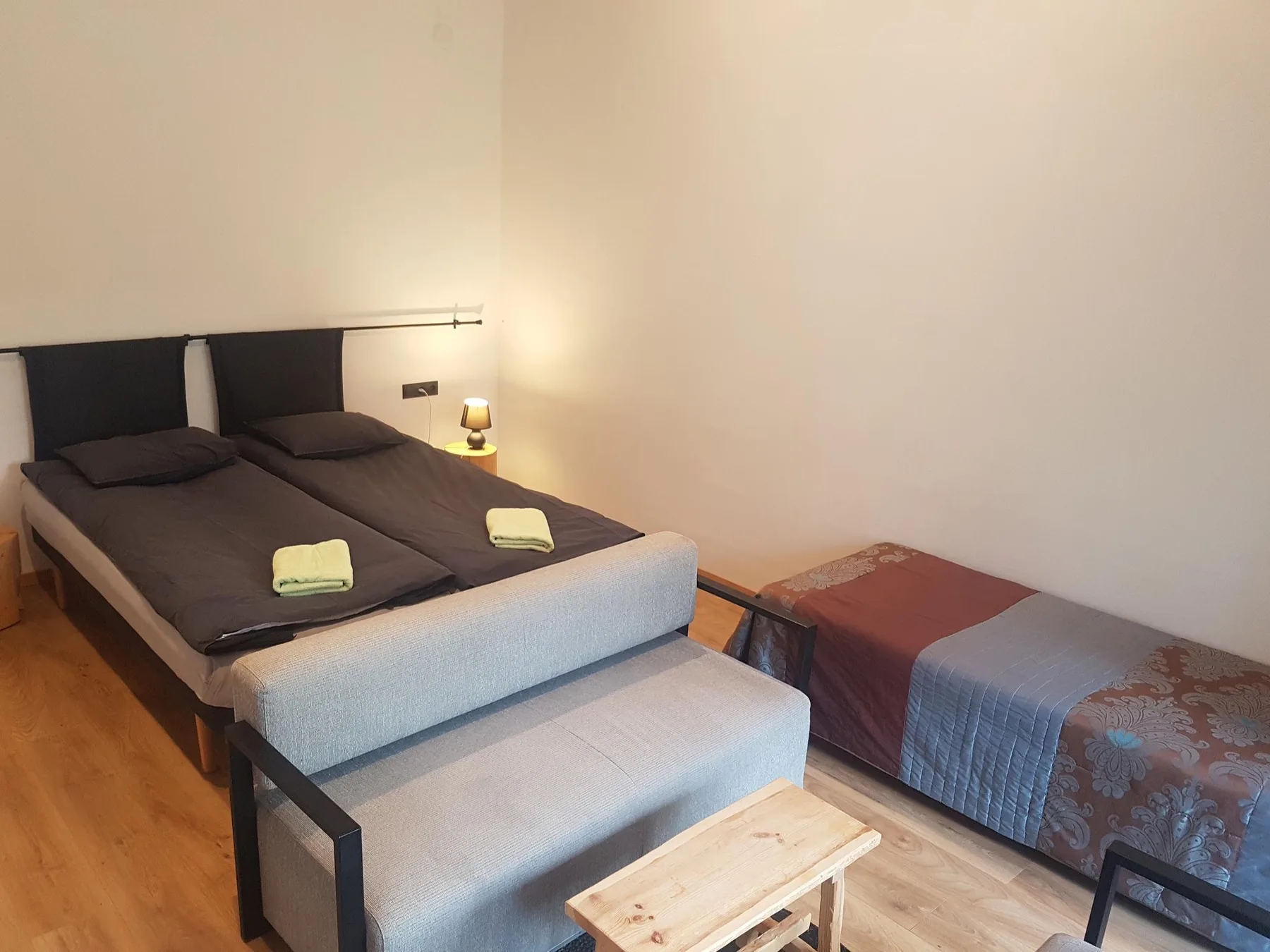 Guesthouse triple room with terrace