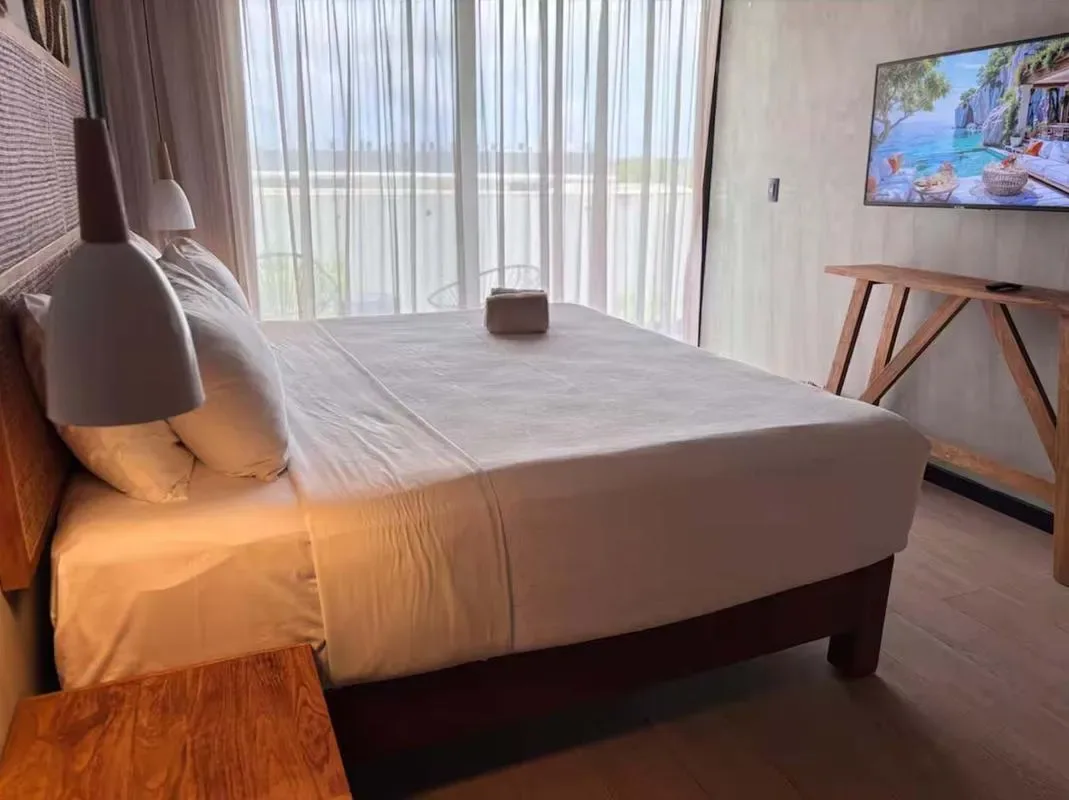 Serene 2BR w/ Private Balcony in Trendy Tulum