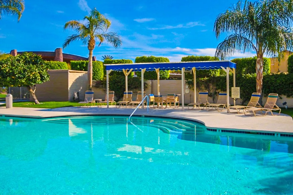 Plaza Villa Downtown Condo - 2877