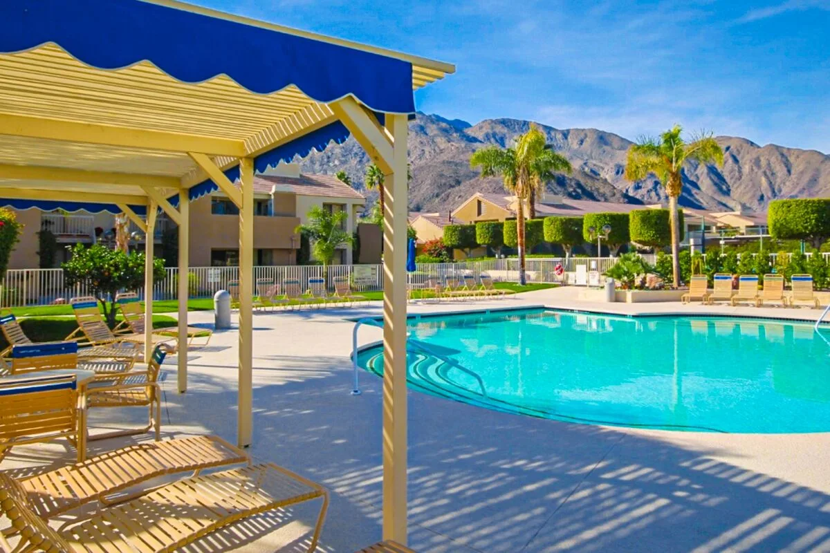 Plaza Villa Downtown Condo - 2877