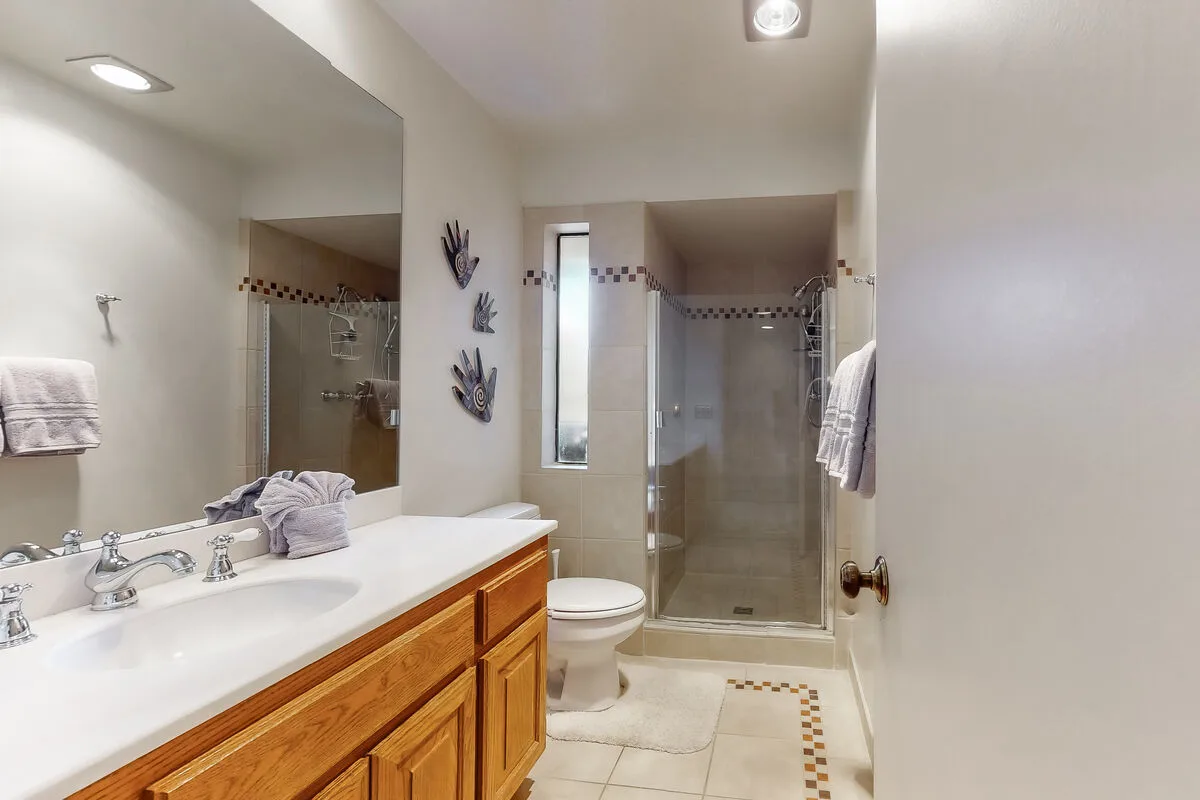 Plaza Villa Downtown Condo - 2877