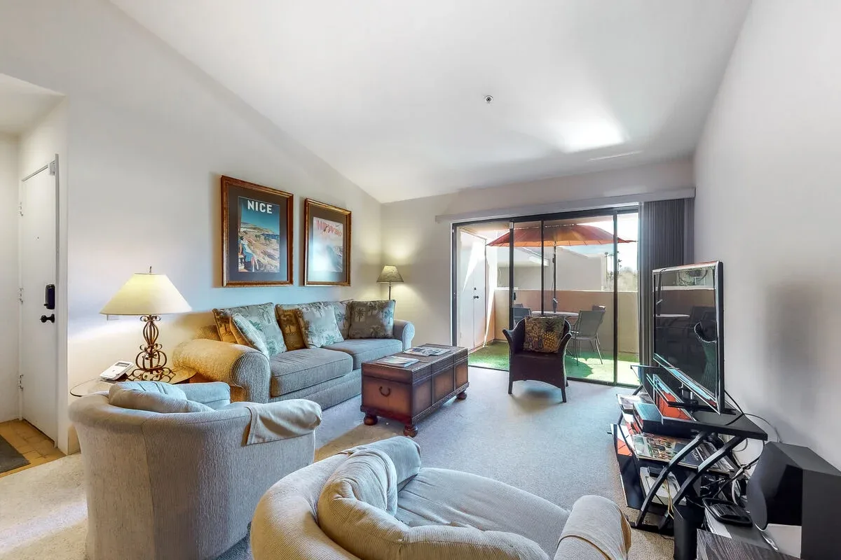 Plaza Villa Downtown Condo - 2877