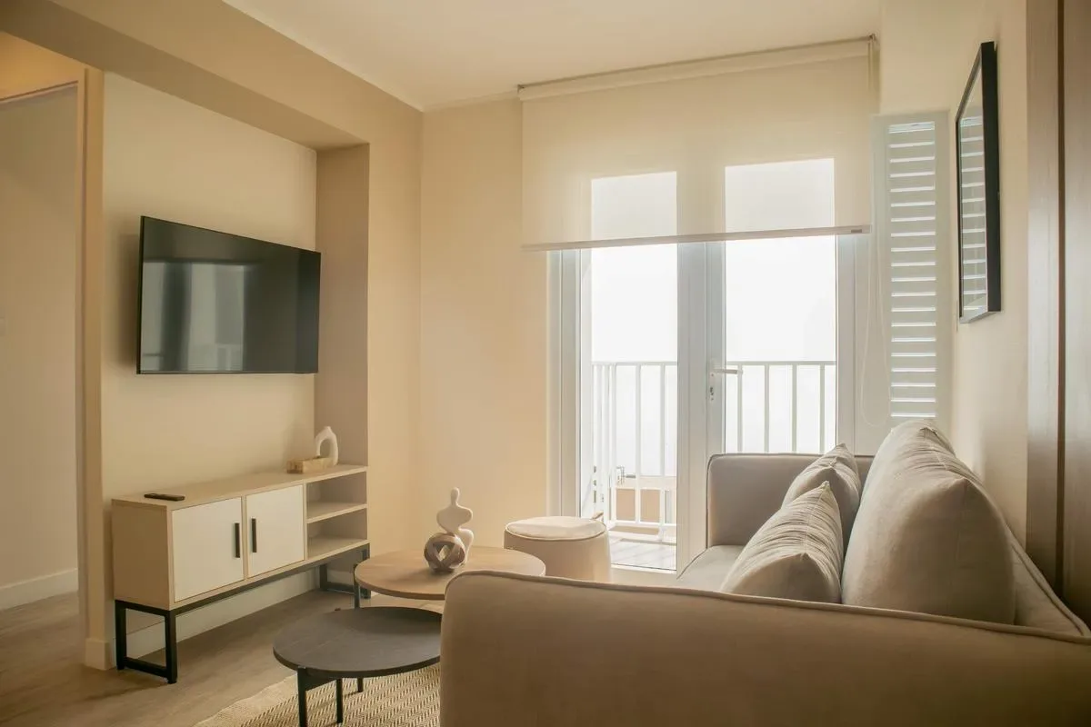 Oceanview 2BR Apartment w/ Pool in Barranco