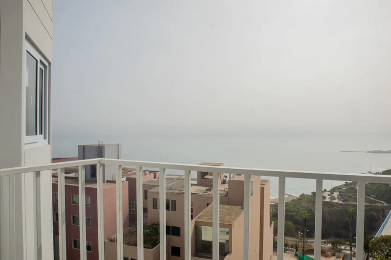Oceanview 2BR Apartment w/ Pool in Barranco