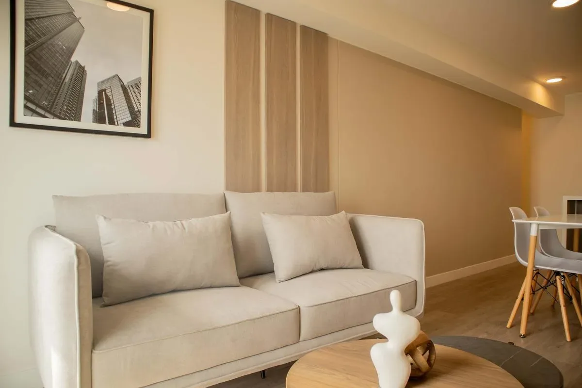 Oceanview 2BR Apartment w/ Pool in Barranco