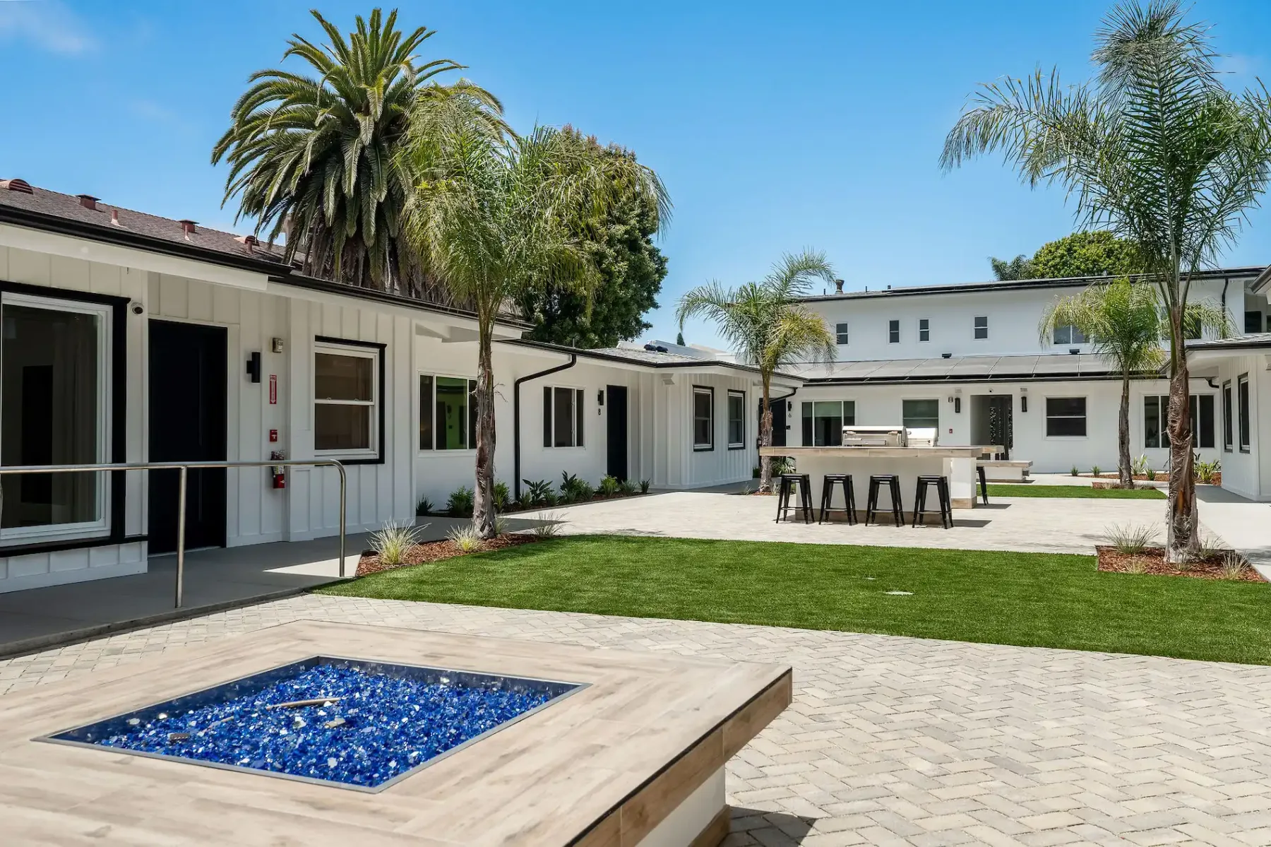 The Beach House Inn