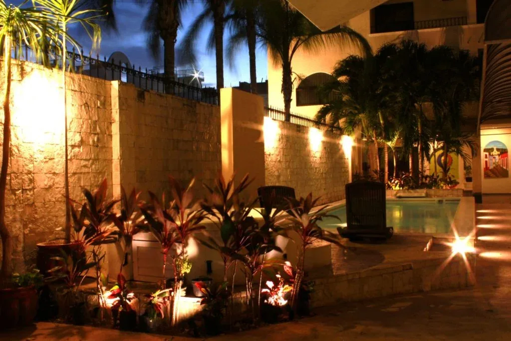 Hotel pool