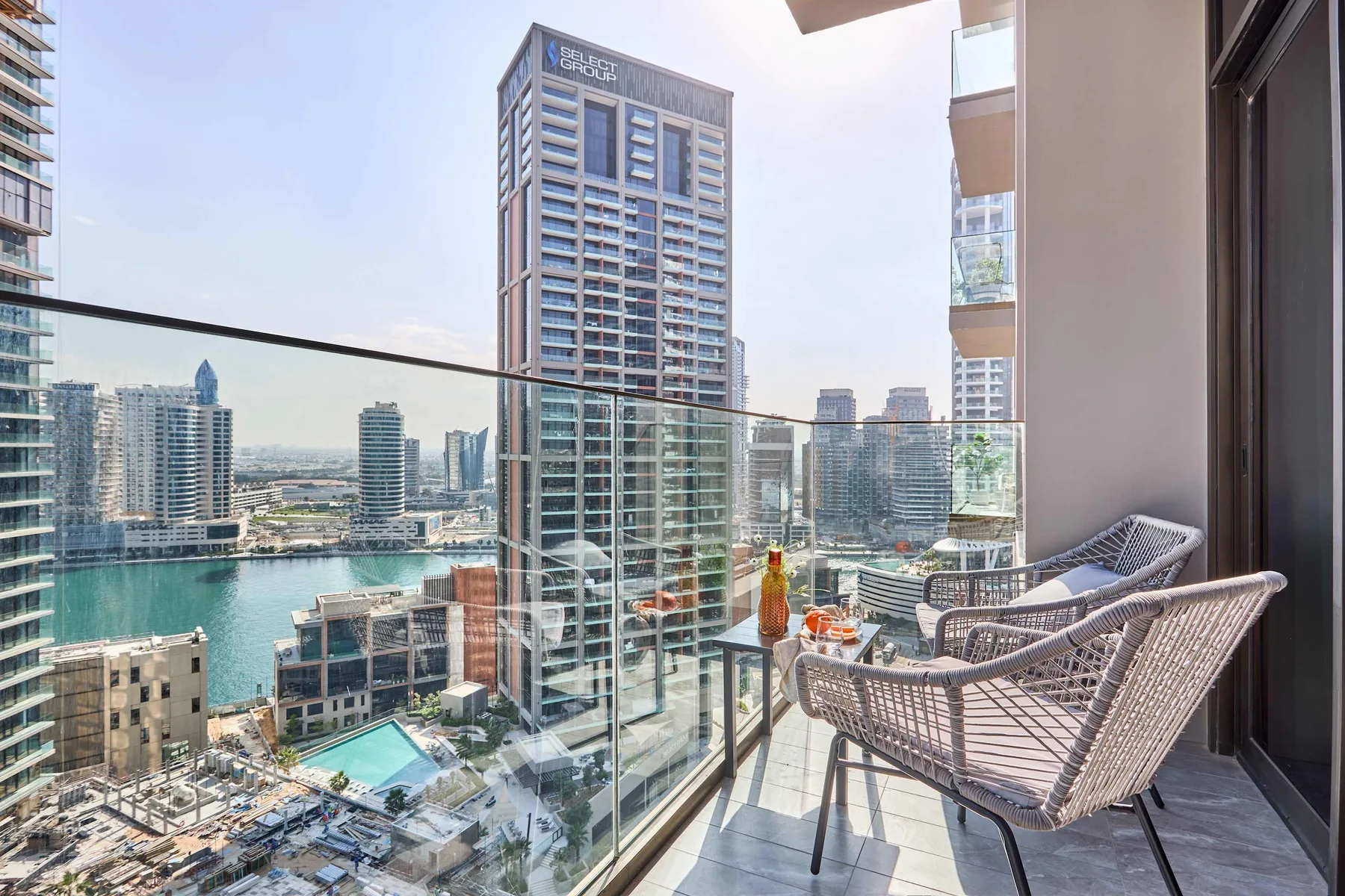 Balcony w/ Canal view
