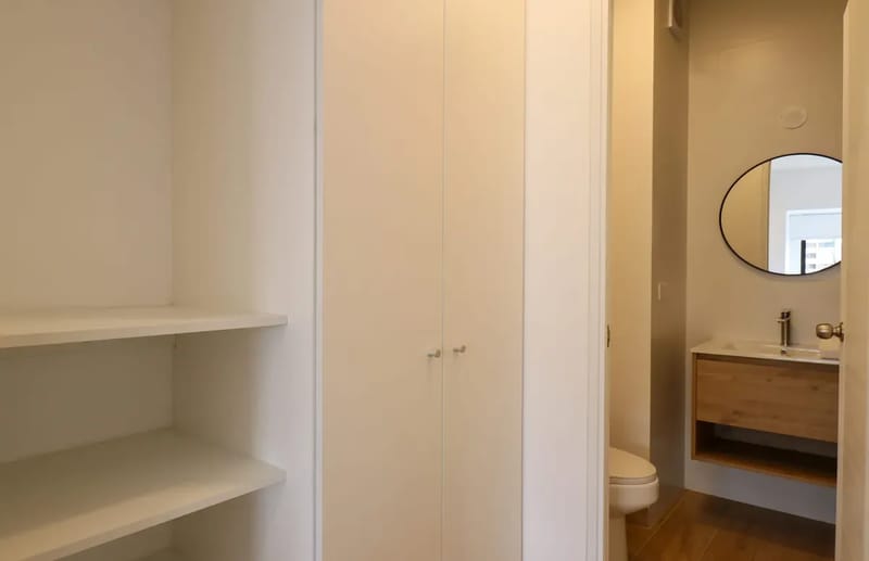 Airy 2BR w/ Balcony in Prime Miraflores