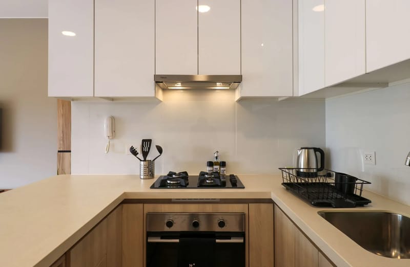 Airy 2BR w/ Balcony in Prime Miraflores