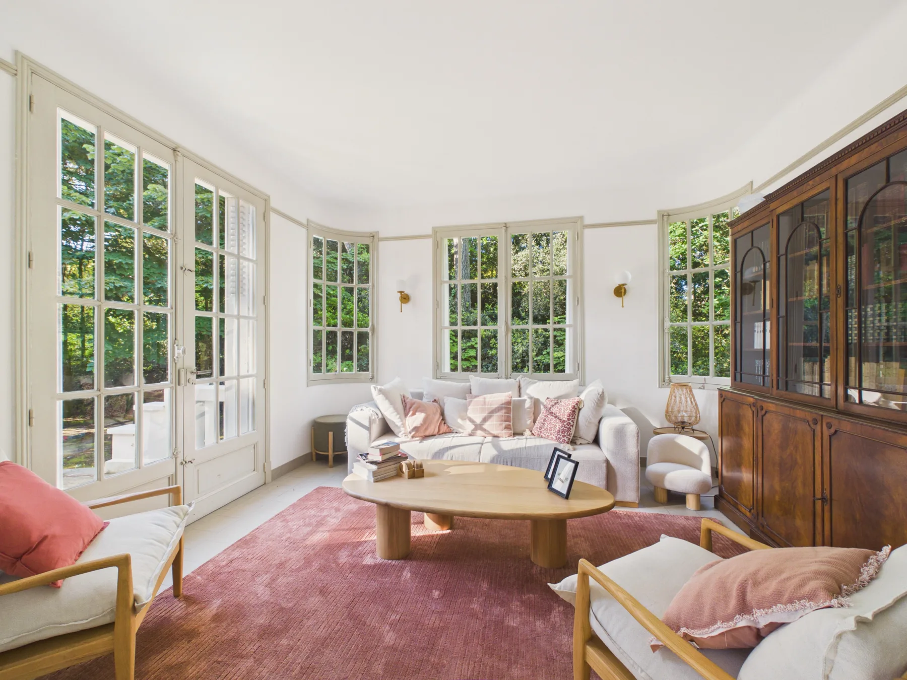 Property gallery photo