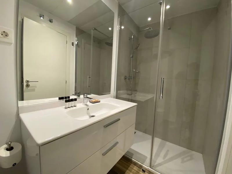 Amazing 2BR with Terrace in Chueca