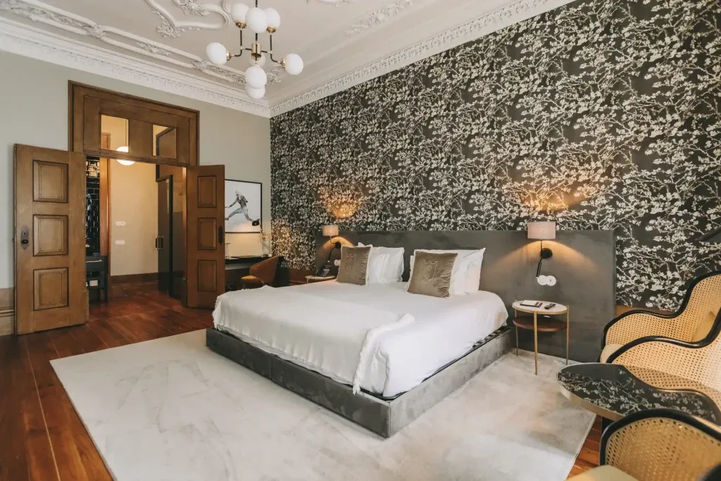 Habitación en Torel Royal Court