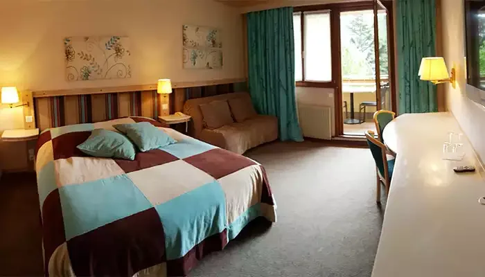 Triple or quadruple room