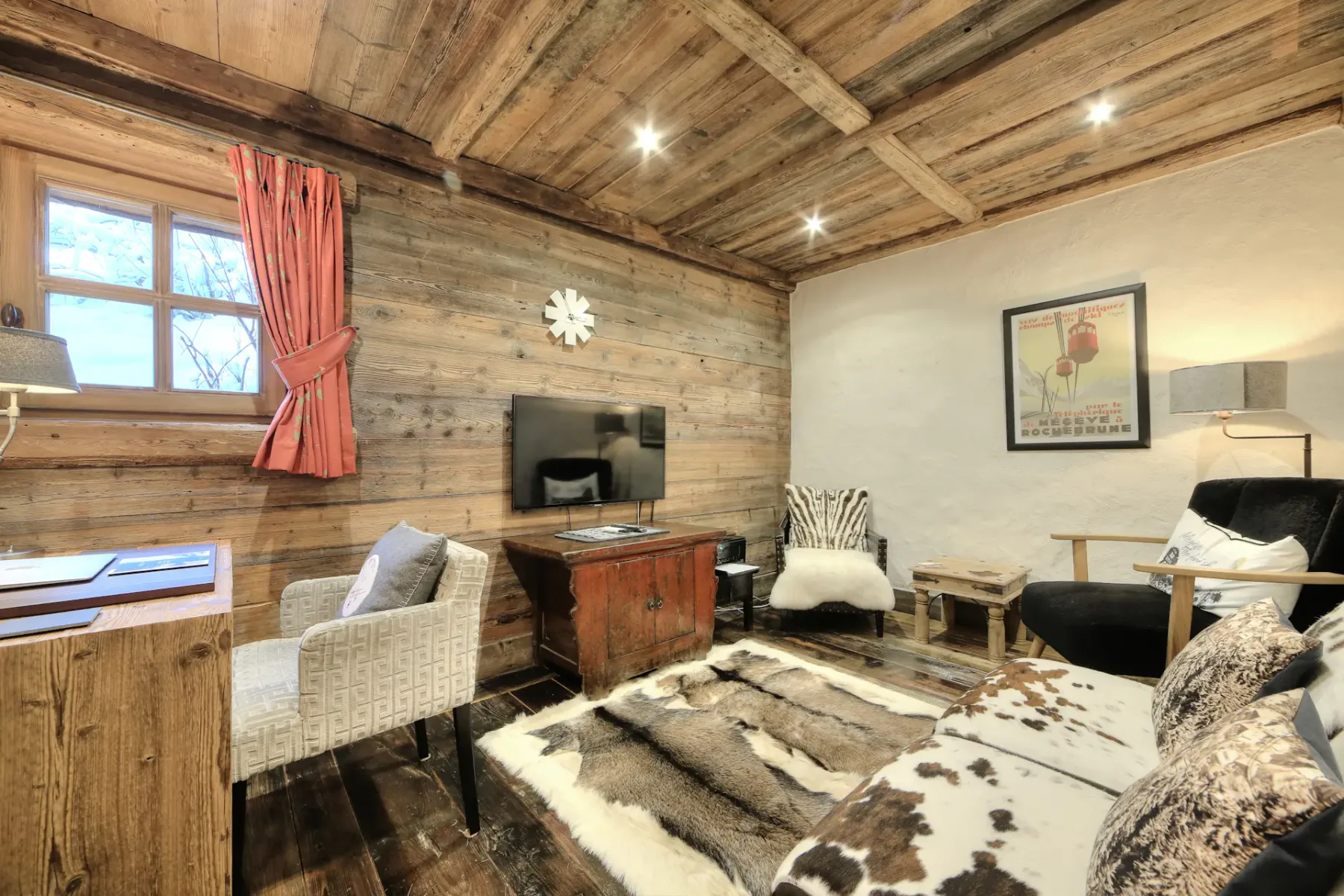 Living room & snug