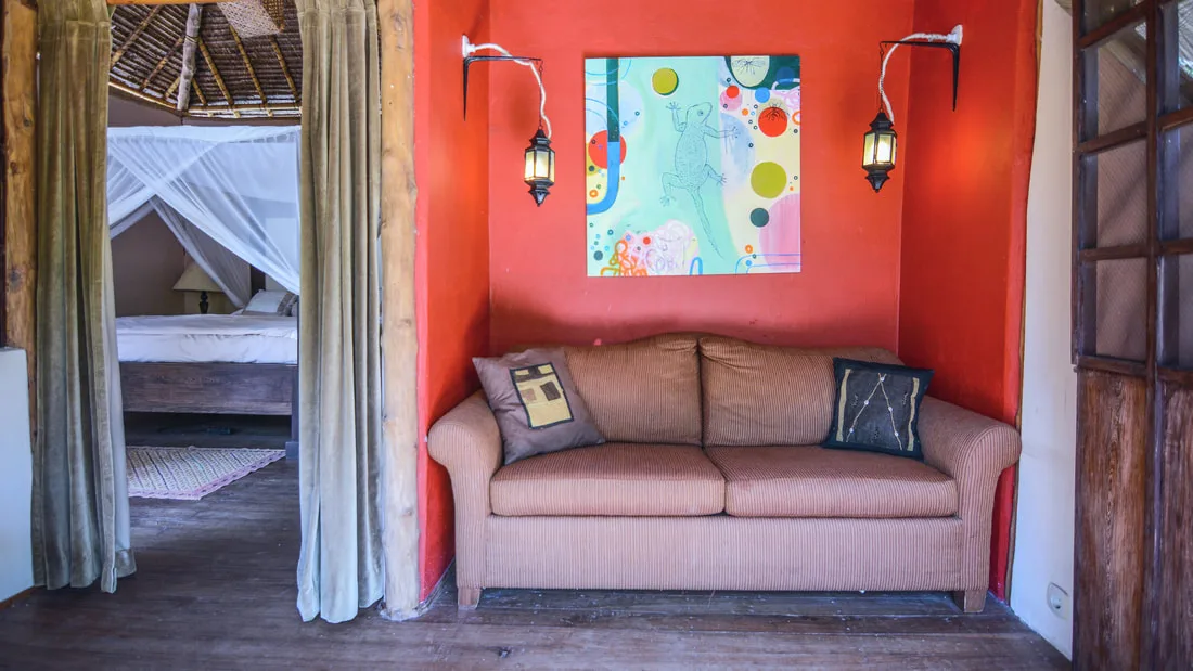 Sala de estar del bungalow Gecko