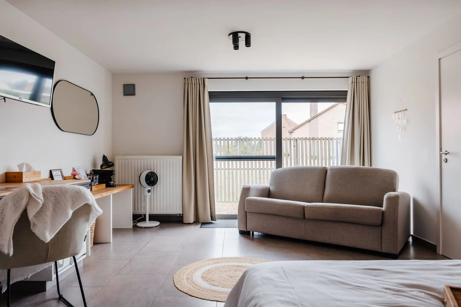 Suite 2