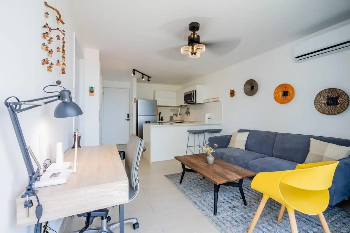 Warm 1BR in San Francisco w/ Balcony