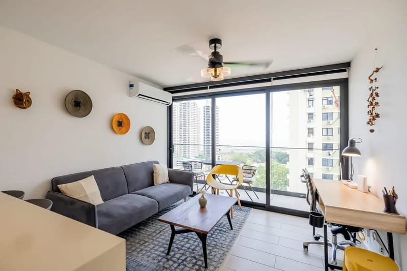 Warm 1BR in San Francisco w/ Balcony
