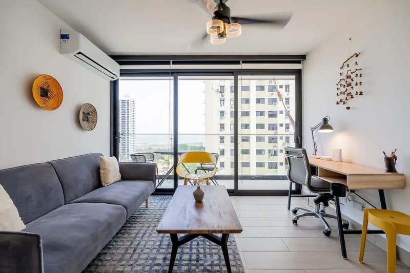 Warm 1BR in San Francisco w/ Balcony