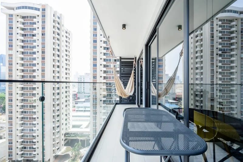 Warm 1BR in San Francisco w/ Balcony