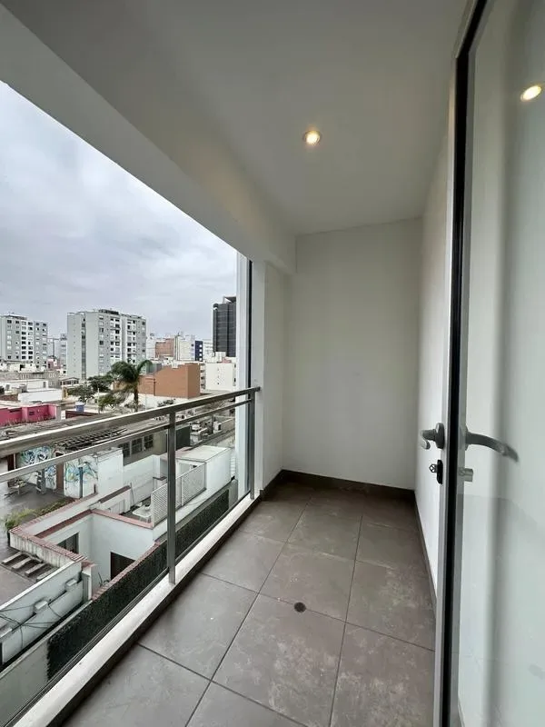Unique 2BR at Miraflores - CNVS 602