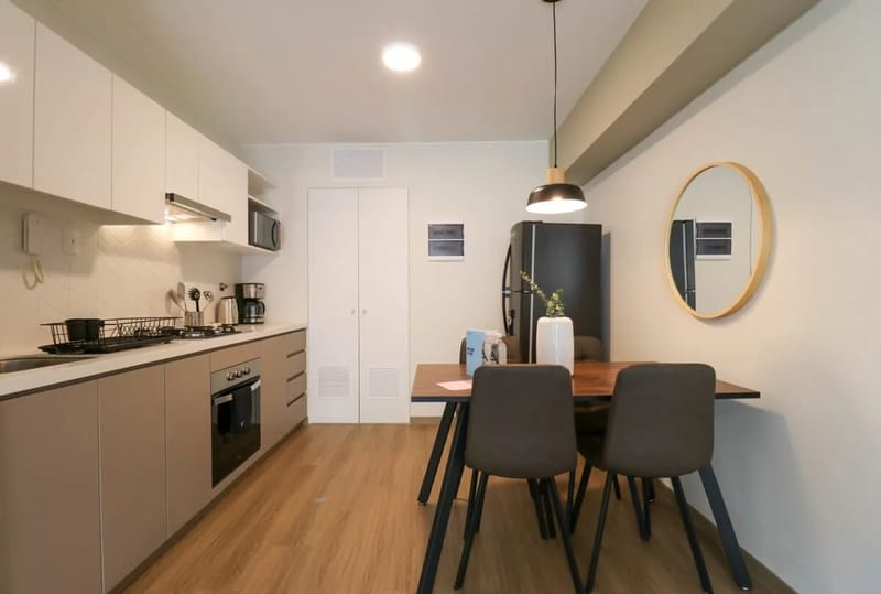 Lively 2BR with Balcony in Miraflores