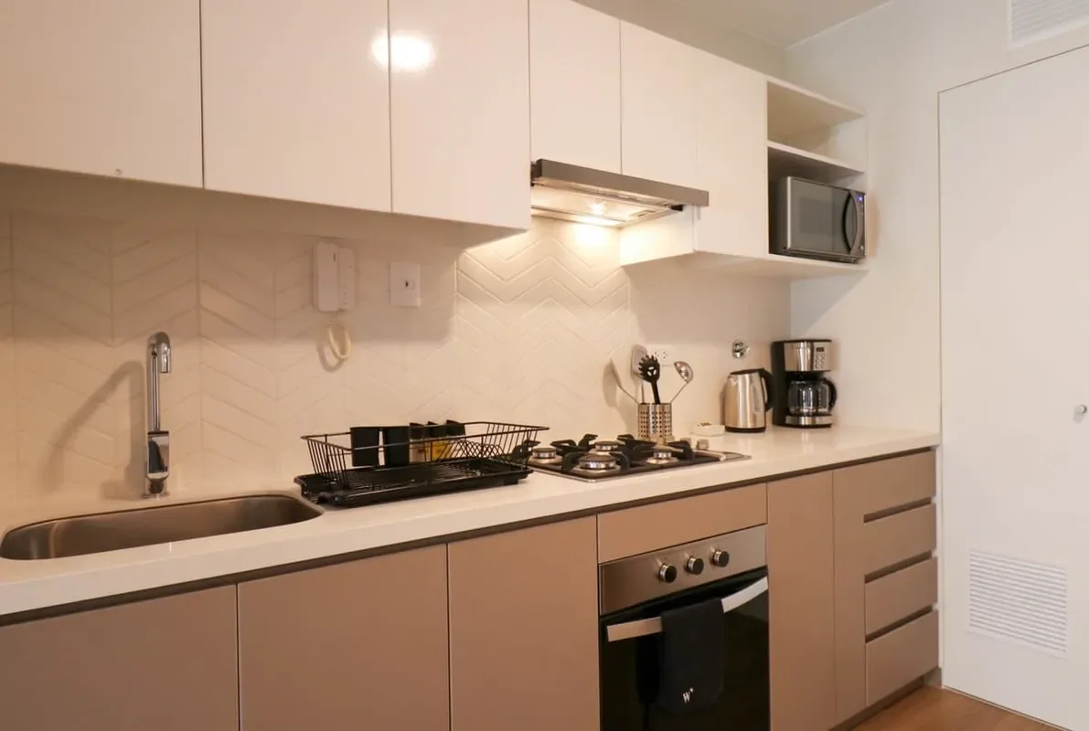 Lively 2BR with Balcony in Miraflores