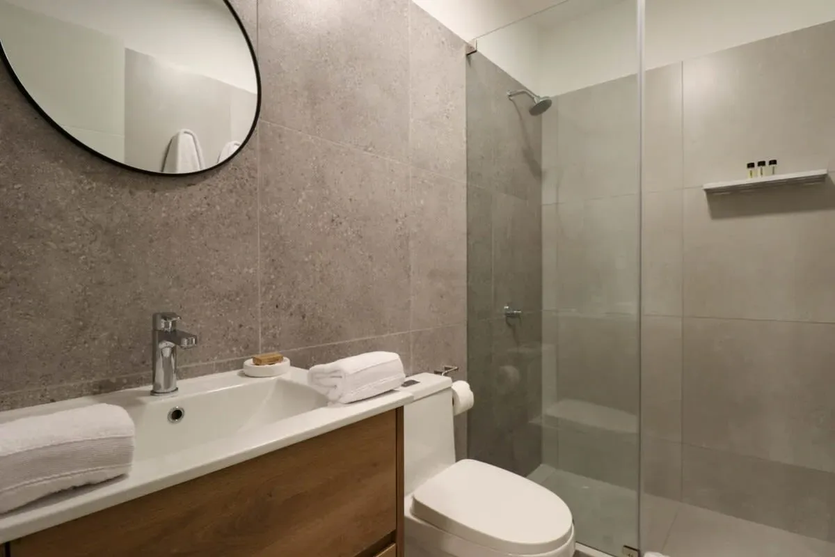 Lively 2BR with Balcony in Miraflores
