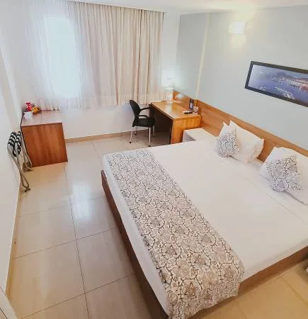 Super-luxury sea-front double room