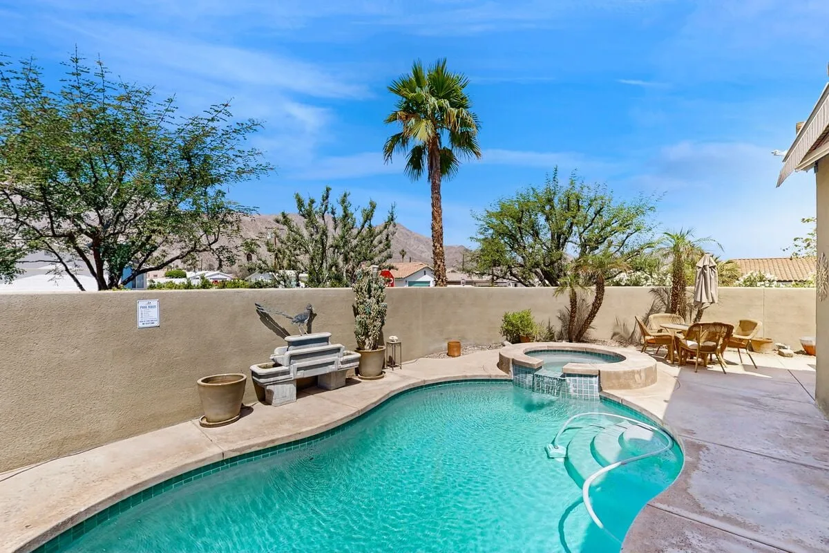 Lovely La Quinta