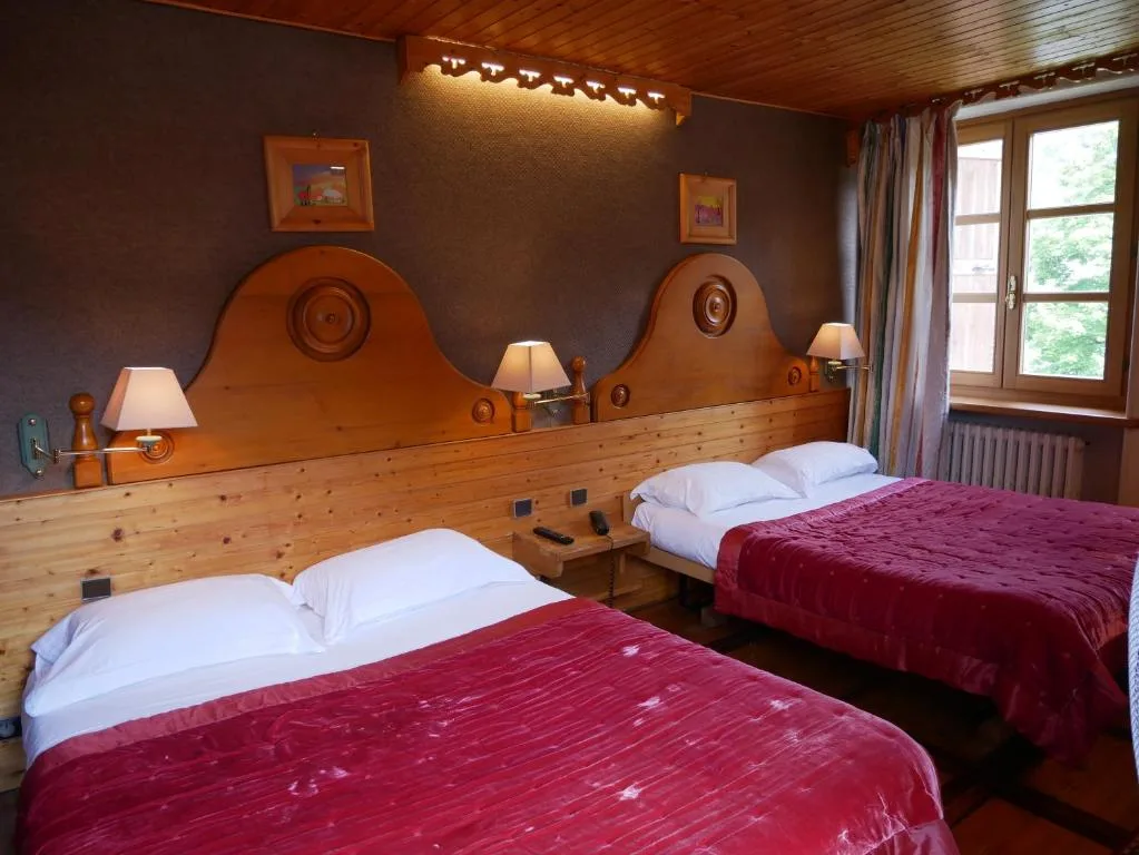 Guest room
