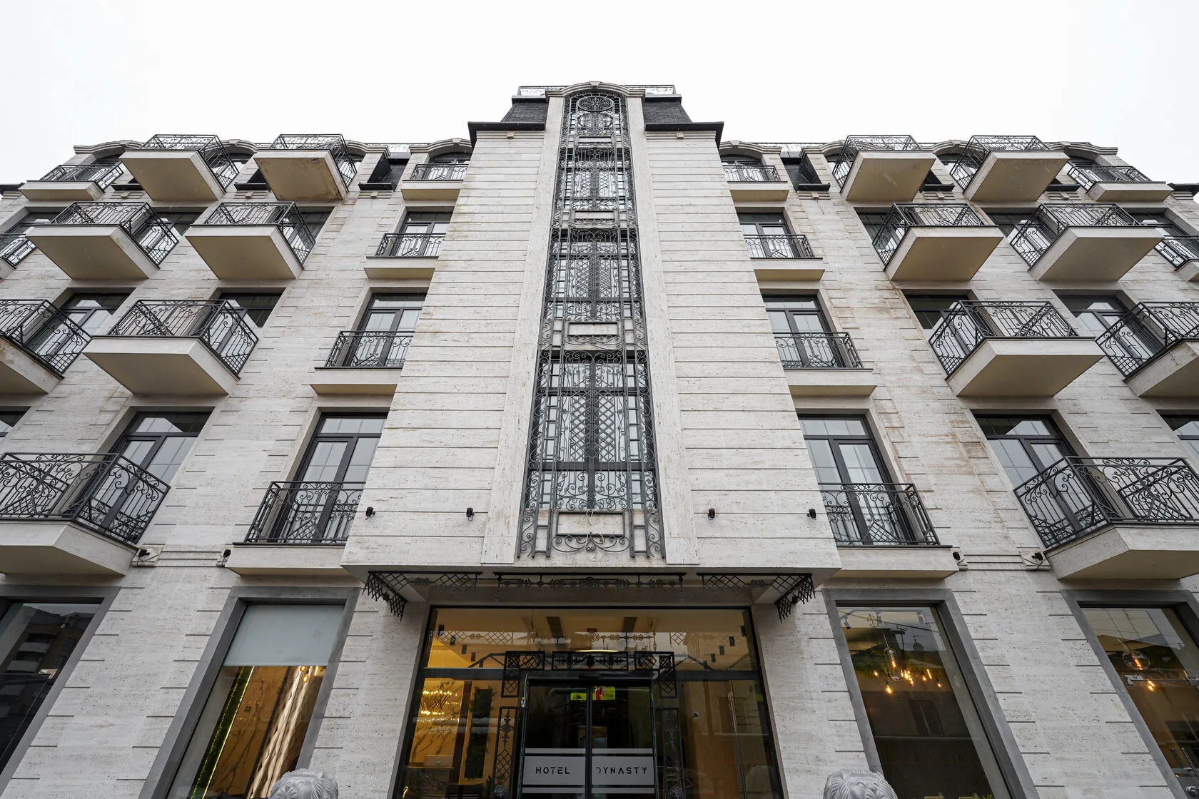 Dynasty Hotel & Spa