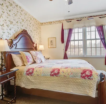 Magnolia room