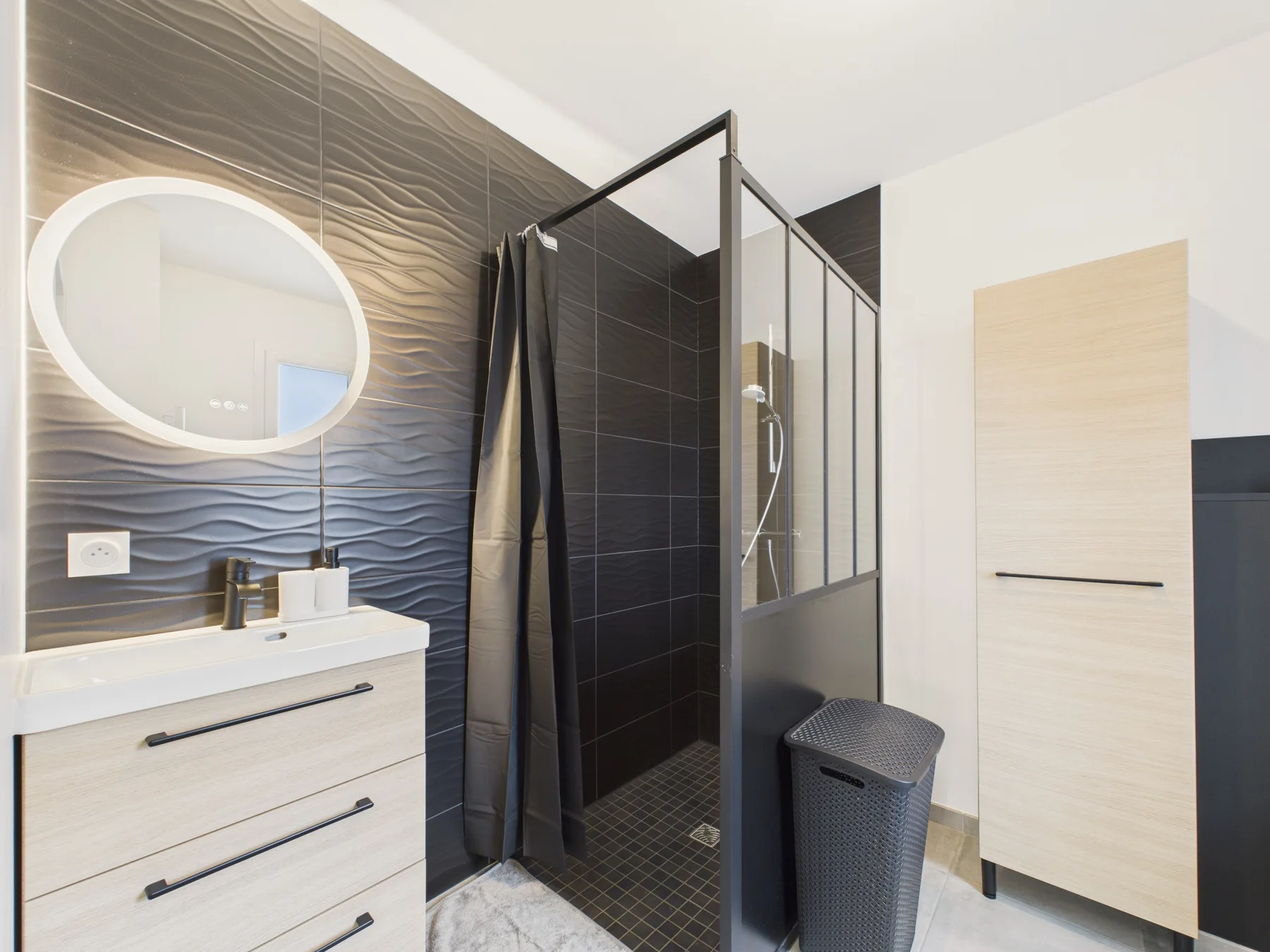 Property gallery photo
