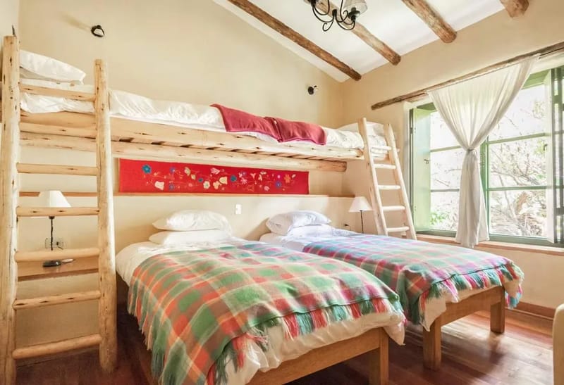 Peaceful 4BR Villa with Nature View