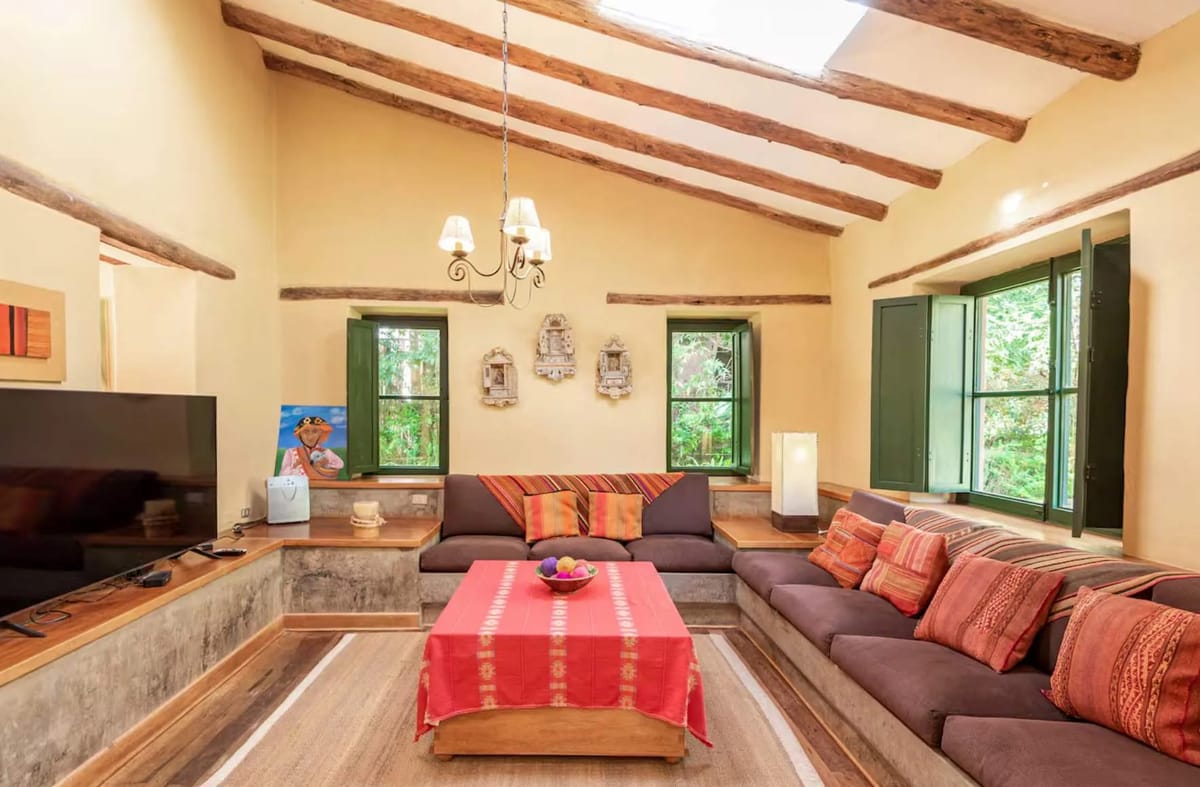 Peaceful 4BR Villa with Nature View