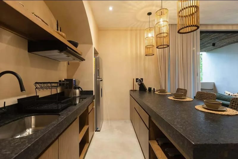 Gorgeous 1BR Apartment w/Pool & Jungle Views