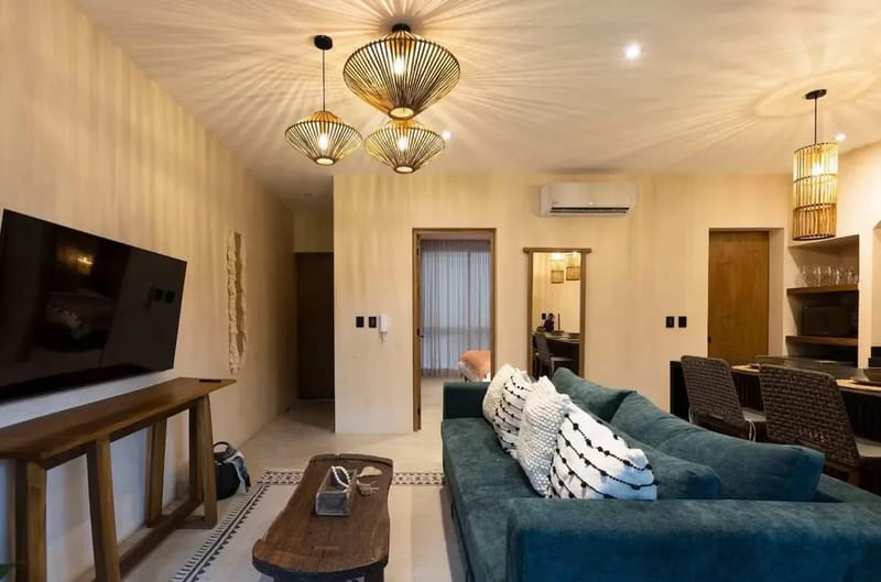 Gorgeous 1BR Apartment w/Pool & Jungle Views