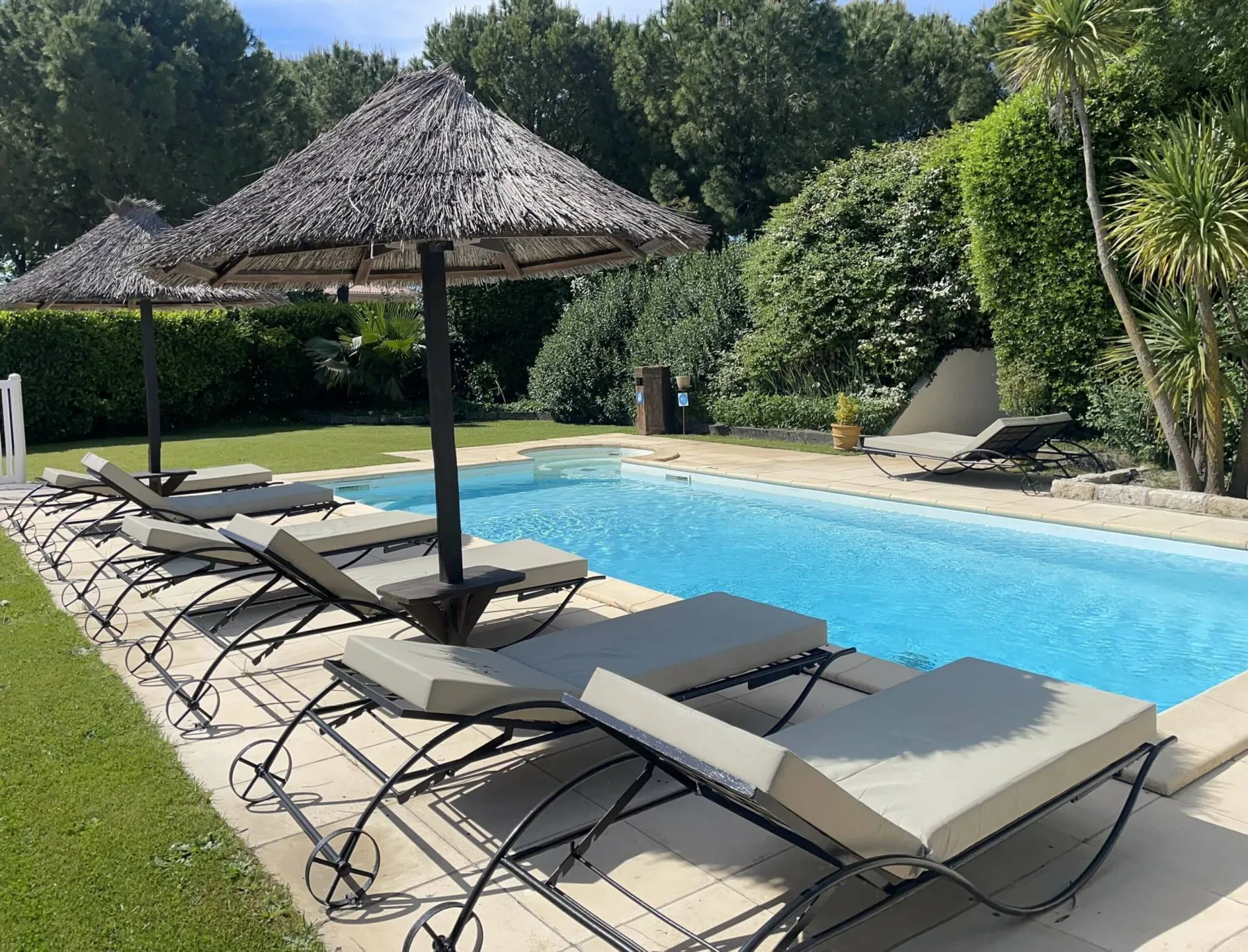 Terrenos del hotel