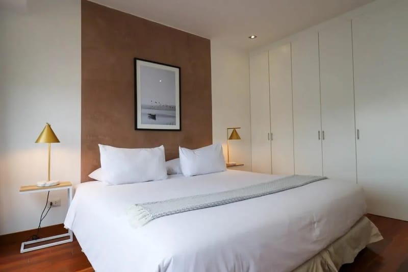 Picturesque 2BR with Balcony in Miraflores
