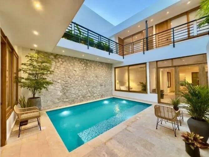 Sleek House wtih Fantastic Pool in CTG
