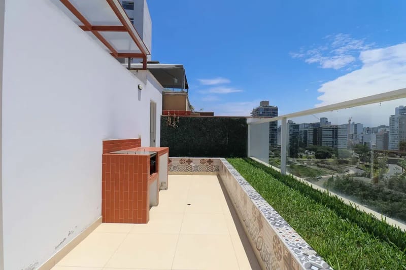Deluxe 1BR Duplex in the Heart of Barranco