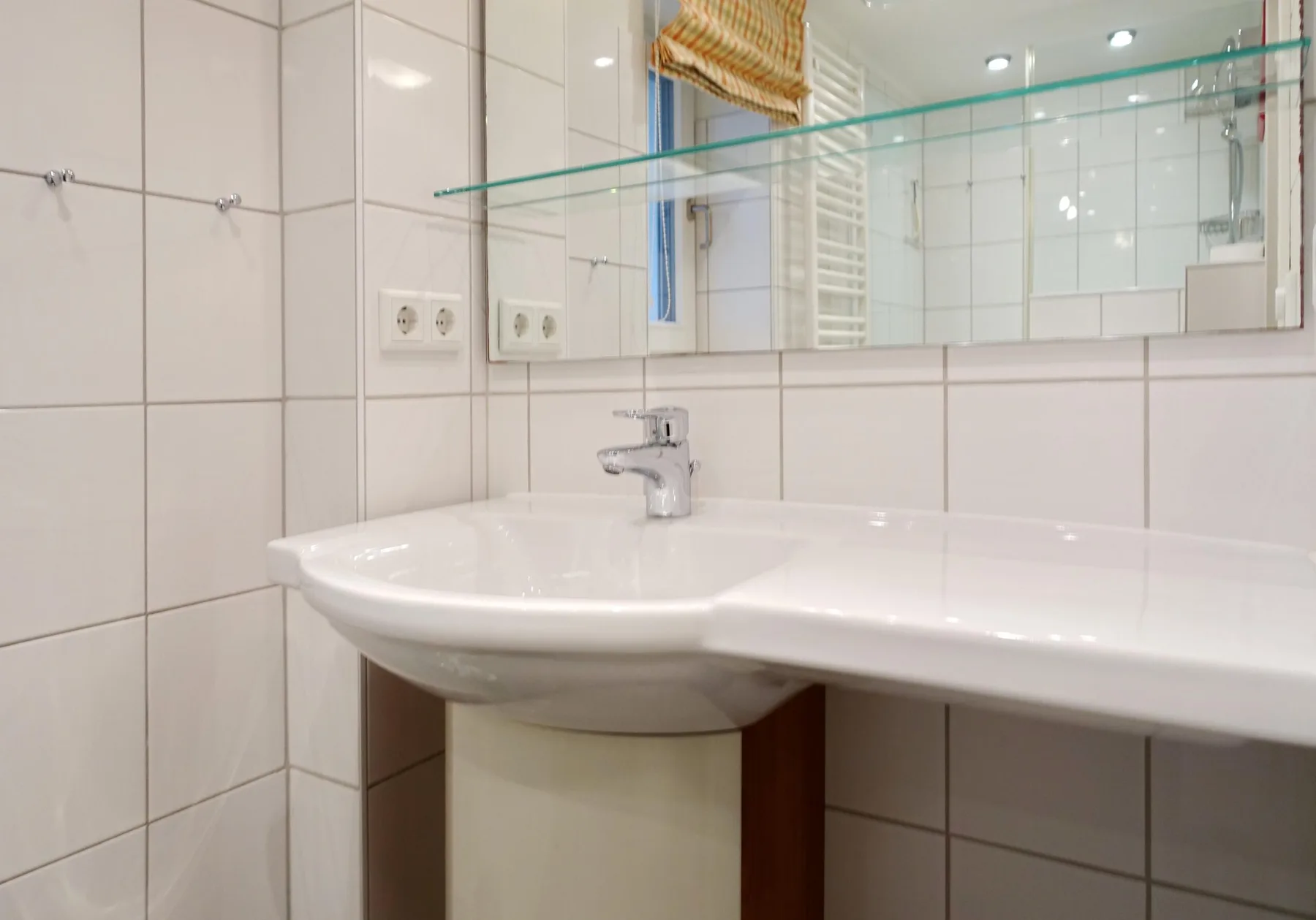 2-Raum Appartement mit ca. 45m ² Nutzfläche im Erd- und Untergeschoss.