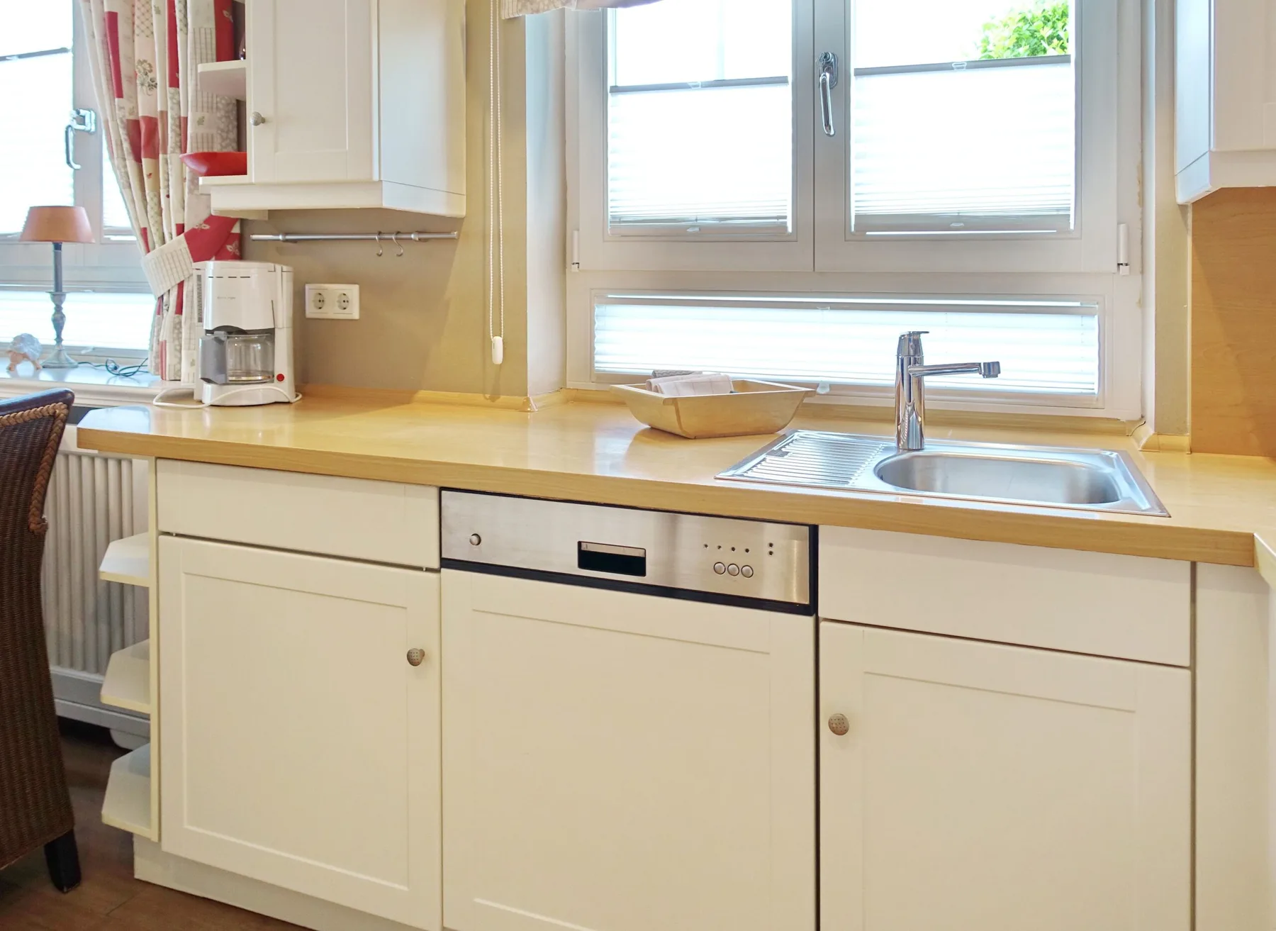 2-Raum Appartement mit ca. 45m ² Nutzfläche im Erd- und Untergeschoss.