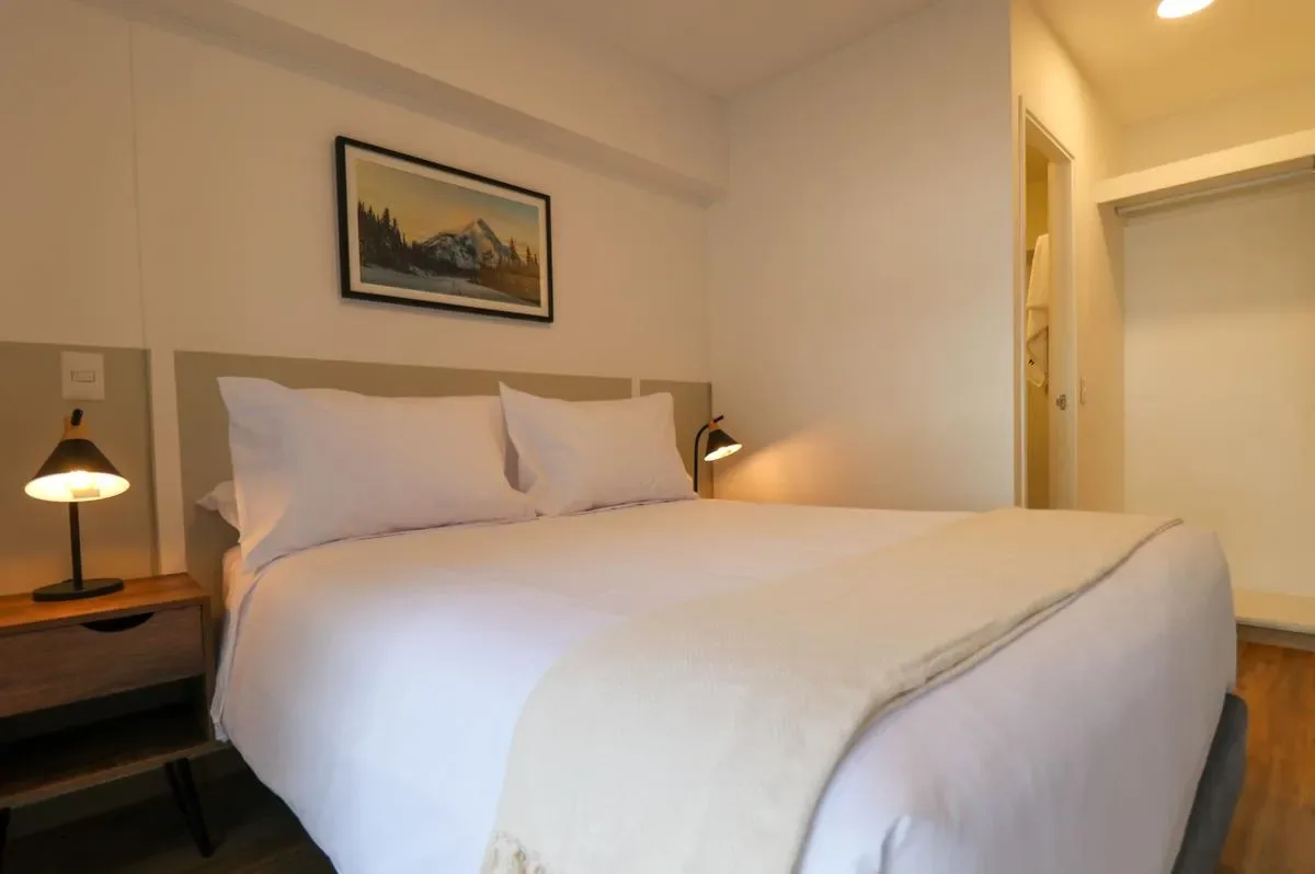 Radiant 1BR with Deco in Miraflores