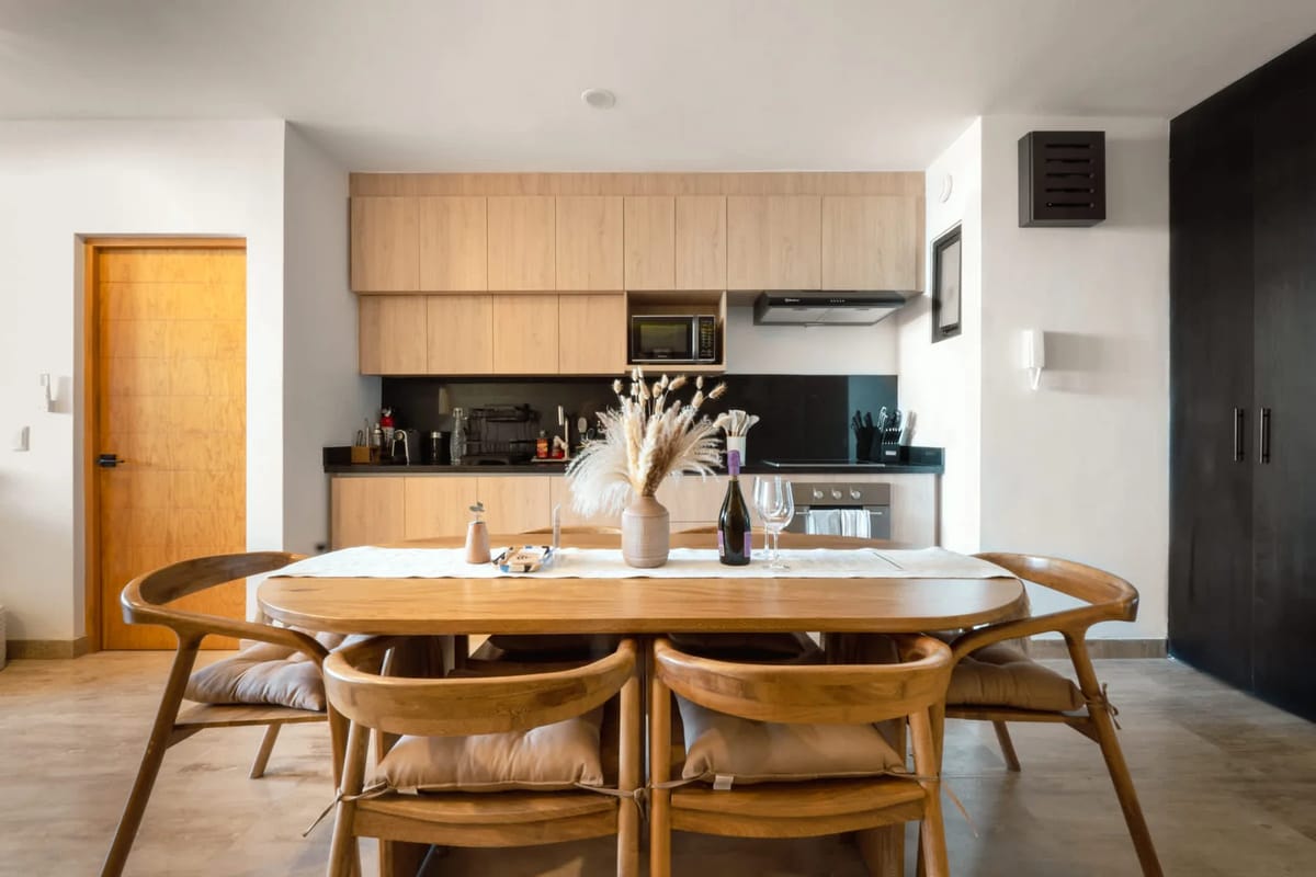 Bright 2BR Apartment w/ Seaview in La Paz