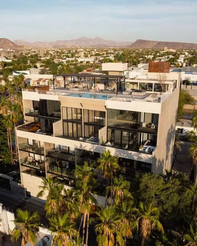 Bright 2BR Apartment w/ Seaview in La Paz