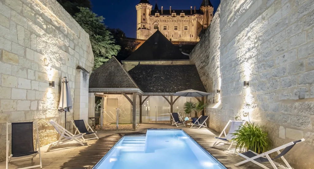 Piscina del hotel