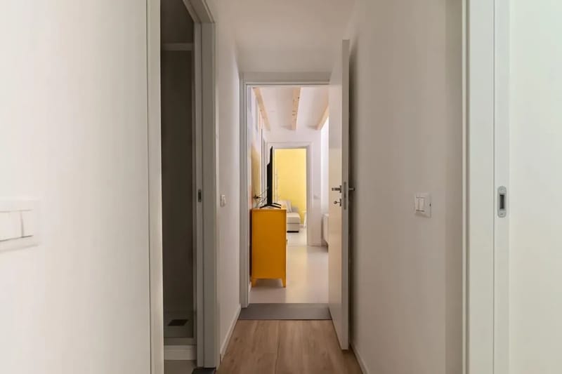 Charming 2BR w/ AC Steps from Navigli Canals
